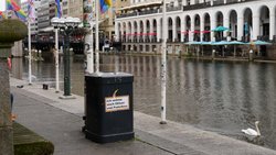 Pride Papierkorb in der Hamburger Innenstadt