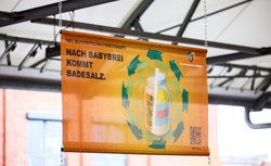 Banner zum Stoffstrom Glas am Recyclinghof in Bahrenfeld